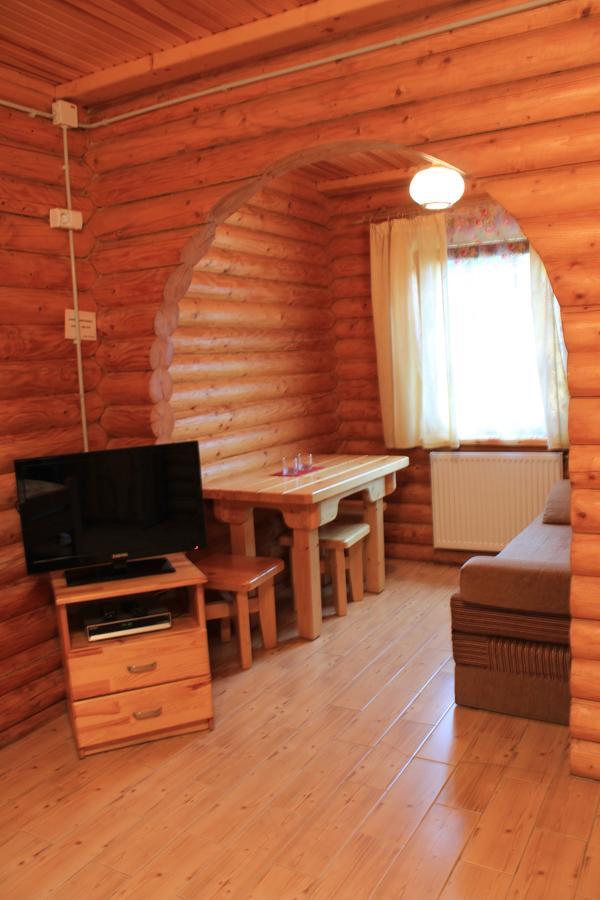 Hotel Sokolyne Gnizdo à Korostov Extérieur photo